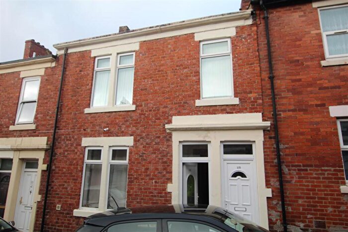 2 Bedroom Flat To Rent In Colston Street, Benwell, Newcastle Upon Tyne, NE4