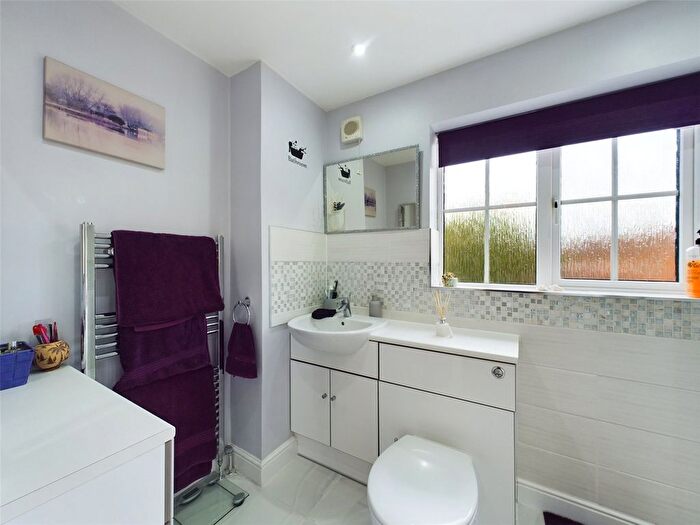 4 Bedroom Detached House For Sale In Waterdale Close, Hardwicke, Gloucester, Gloucestershire, GL2