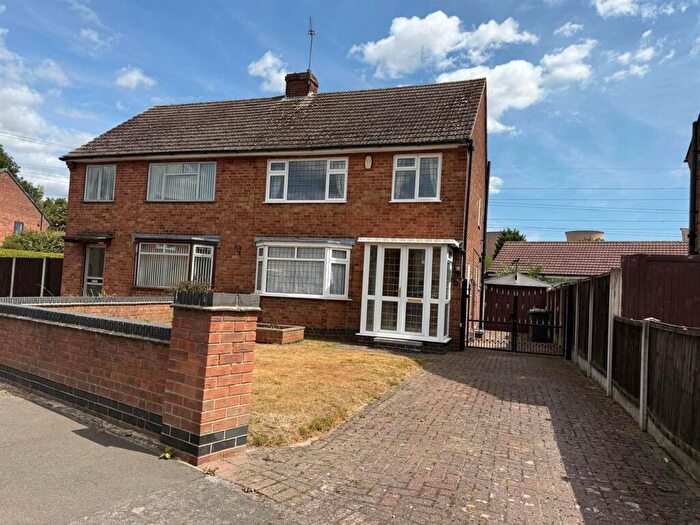 3 Bedroom Semi-Detached House For Sale In Fern Avenue, Willington, Derby, DE65