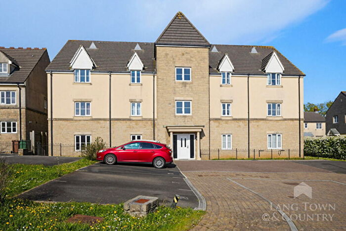 1 Bedroom Flat For Sale In Claytonia Close, Roborough, Plymouth, PL6