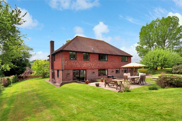 4 Bedroom Detached House For Sale In Brewer Street, Lamberhurst, Tunbridge Wells, Kent, TN3