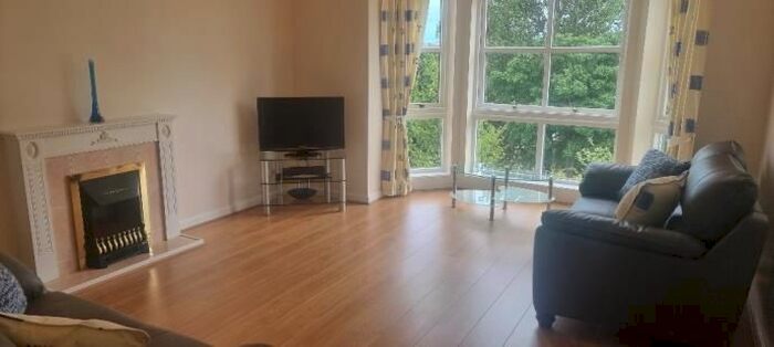 2 Bedroom Flat To Rent In Ruthrieston Court, Riverside Drive, Aberdeen, AB10
