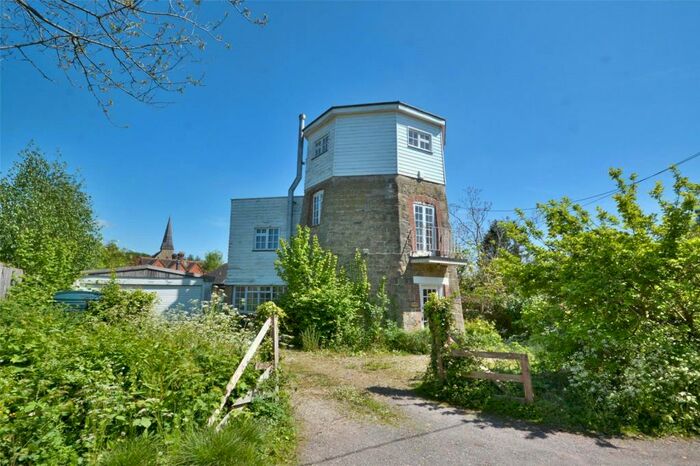 4 Bedroom Detached House For Sale In Old Mill Lane, Wisborough Green, Billingshurst, West Sussex, RH14