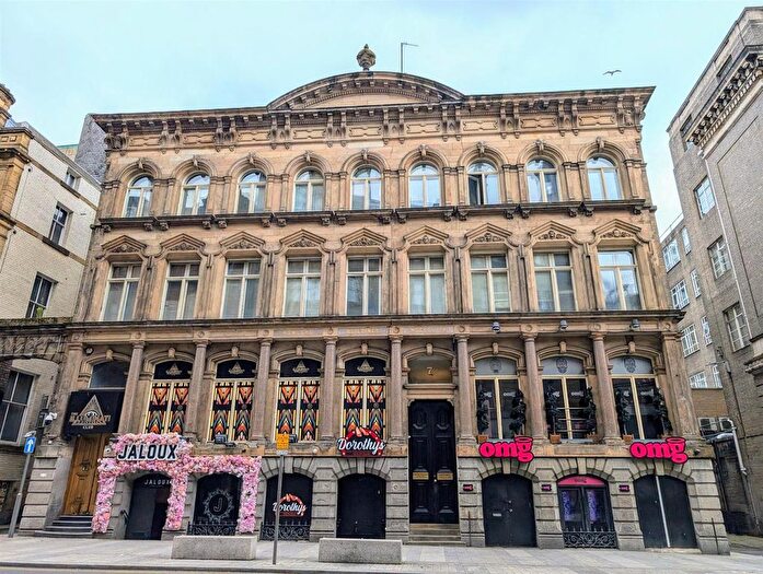 2 Bedroom Flat To Rent In Victoria Street, Liverpool, L2