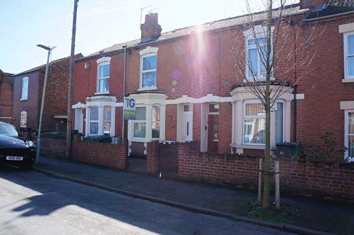 2 Bedroom Terraced House For Sale In Linden Road, Linden, GL1