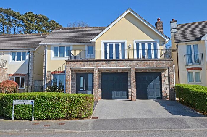 4 Bedroom Detached House For Sale In Tinney Drive, Truro, TR1