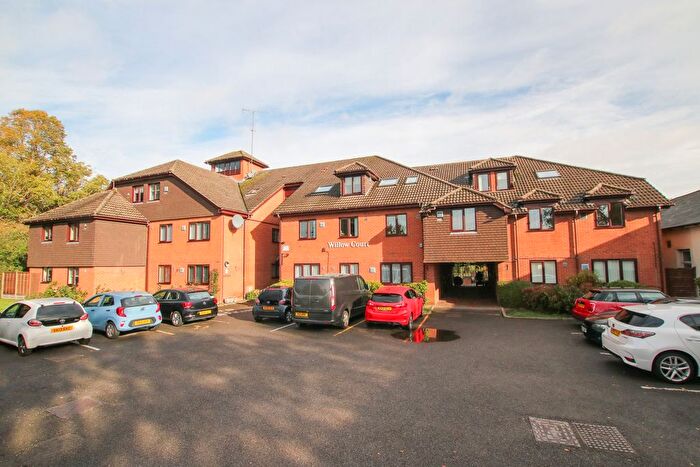 1 Bedroom Property For Sale In Reading Road, Wokingham, RG41