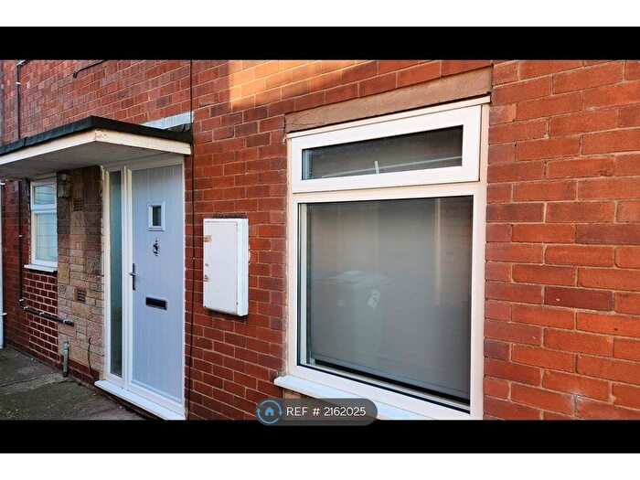 3 Bedroom Semi-Detached House To Rent In Wordsworth Avenue, Stafford, ST17