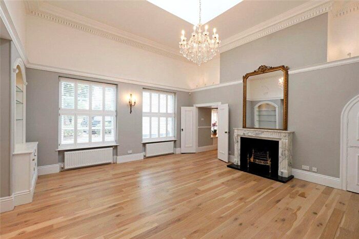 3 Bedroom Detached House To Rent In The Keir, West Side Common, SW19