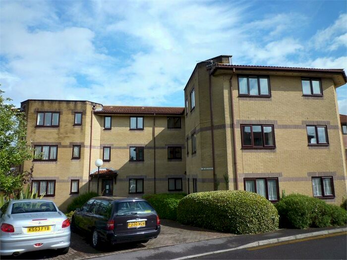 2 Bedroom Flat To Rent In Woodhill Views, Nailsea, Bristol, Somerset, BS48