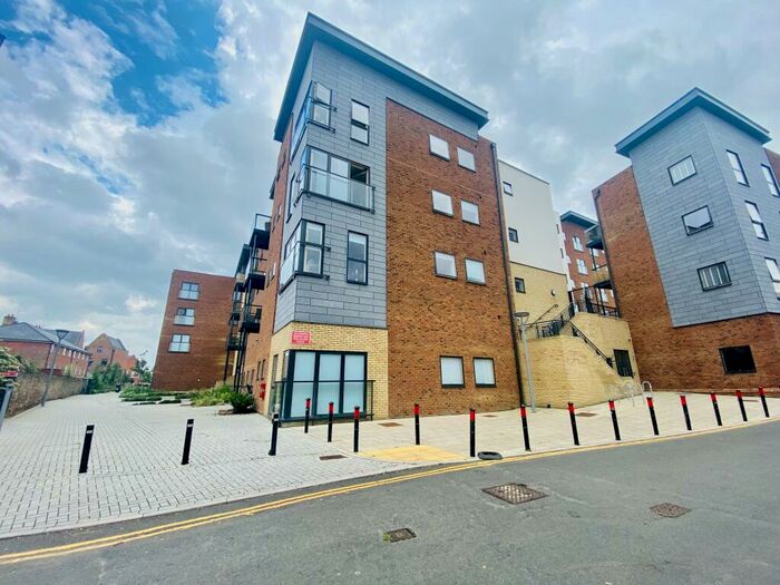 2 Bedroom Apartment To Rent In Bartholomew Court, NR1