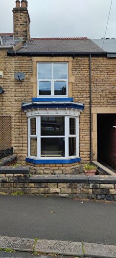 3 Bedroom Terraced House To Rent In Withens Avenue, Sheffield, S6