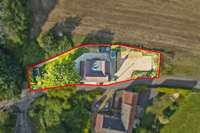 4 Bedroom Detached House For Sale In Woodwell, Woodford., NN14