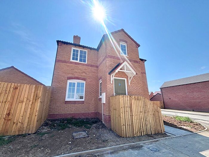 3 Bedroom Detached House To Rent In Auburn Avenue, Hornsea, HU18