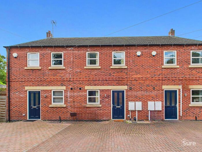 3 Bedroom Terraced House To Rent In Scalpcliffe Road, Burton-On-Trent, DE15