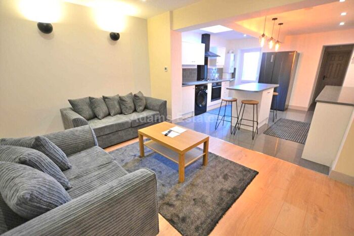 5 Bedroom Terraced House To Rent In Crescent Road, Reading, RG1