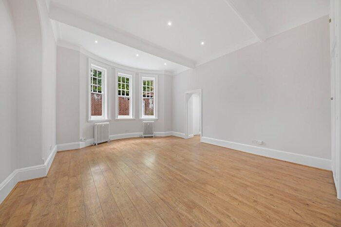Studio To Rent In Langland Gardens, Hampstead Village, NW3