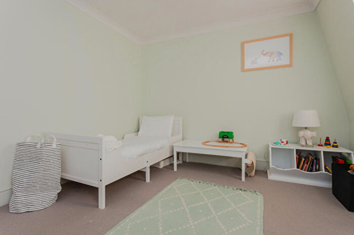 4 Bedroom Terraced House To Rent In Tredegar Road, London, ., E3