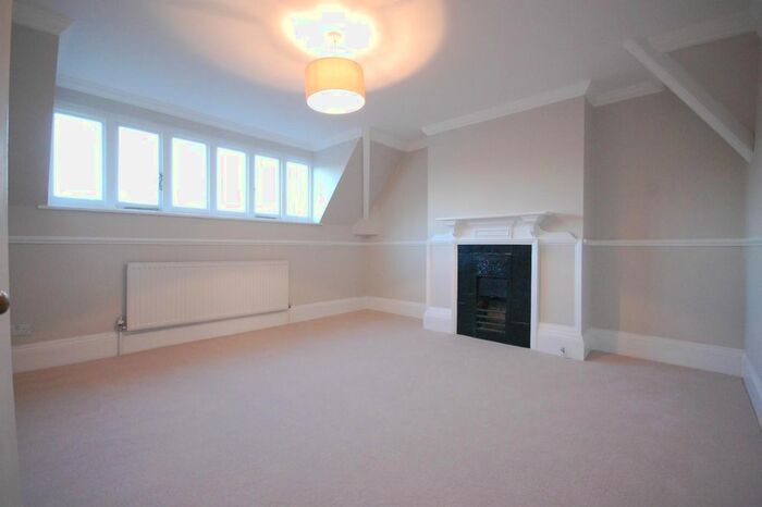 2 Bedroom Flat To Rent In Queen's Elm Parade, South Kensington, SW3