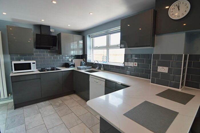 5 Bedroom Detached House For Sale In Montana Walk, Nuneaton, CV10