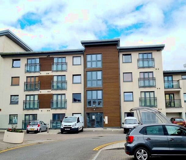 2 Bedroom Flat To Rent In St Margarets Court, Maritime Quarter, Swansea, SA1