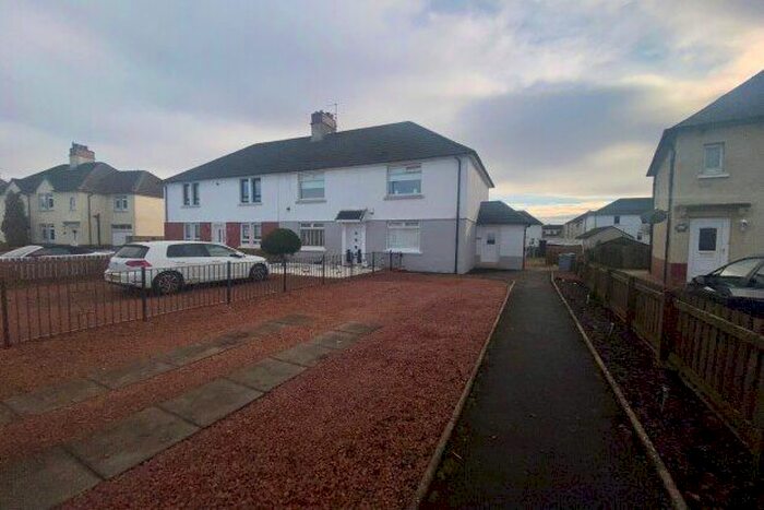 2 Bedroom Flat To Rent In Meikle Earnock Road, Hamilton, ML3
