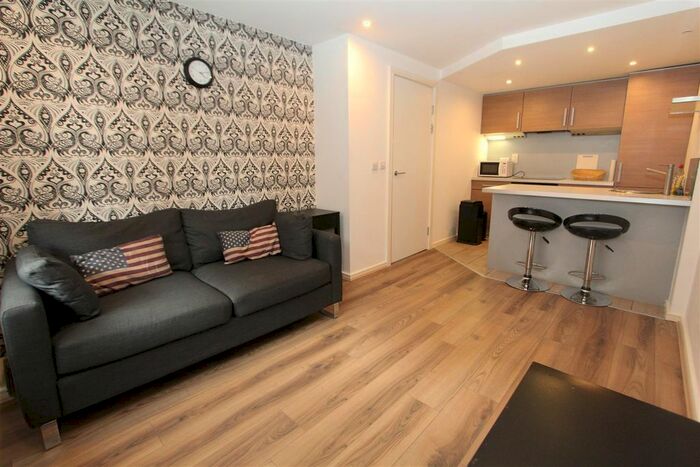 1 Bedroom Flat To Rent In East Street, Leeds, LS9