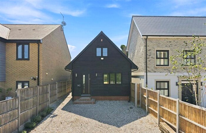 2 Bedroom Detached House For Sale In Chelwater, Great Baddow, Chelmsford, Essex, CM2