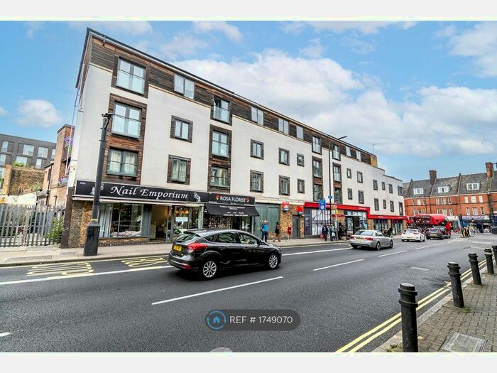 2 Bedroom Flat To Rent In Noble House, London, E8