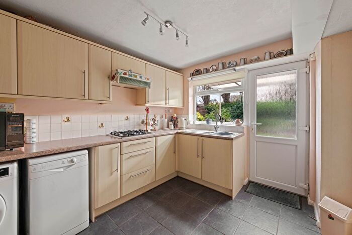 2 Bedroom Detached Bungalow For Sale In Amberley Crescent, Boston, PE21