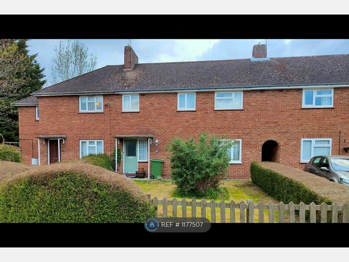 3 Bedroom Terraced House To Rent In Mansell Close, Shenley Church End, Milton Keynes, MK5