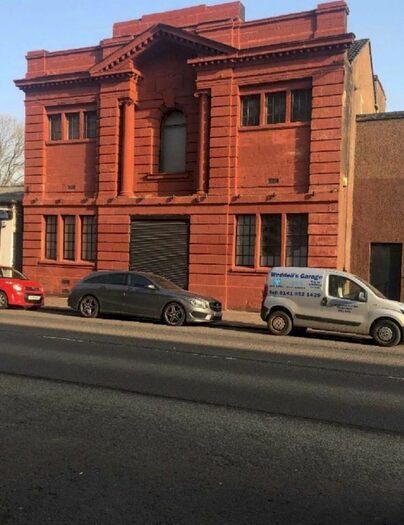 Semi-Detached House To Rent In Dumbarton Road, Clydebank, G81