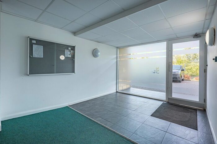 1 Bedroom Flat For Sale In Barrland Court, Glasgow, G41