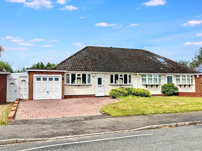 2 Bedroom Semi-Detached Bungalow For Sale In Allendale Road, Walmley, Sutton Coldfield, B76