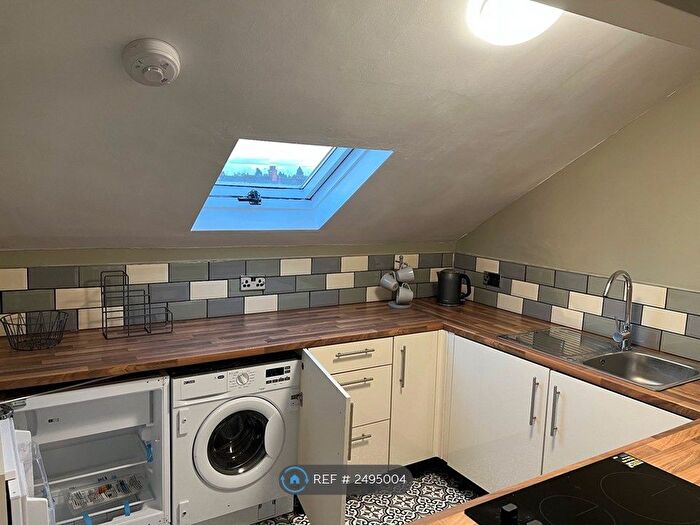 1 Bedroom Flat To Rent In Bath Street, Rugby, CV21