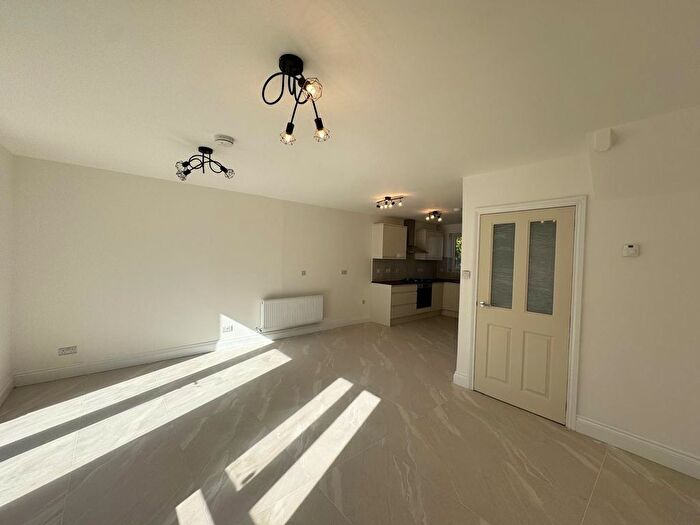 3 Bedroom Property To Rent In Halford Close, Edgware, HA8