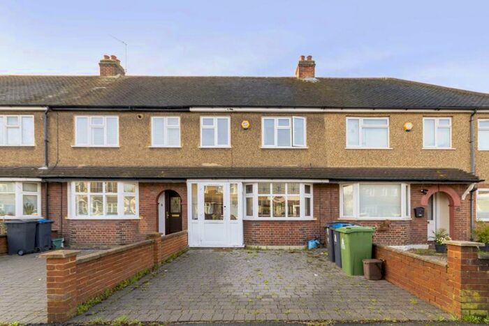 3 Bedroom Terraced House To Rent In Ronelean Road, Surbiton, KT6