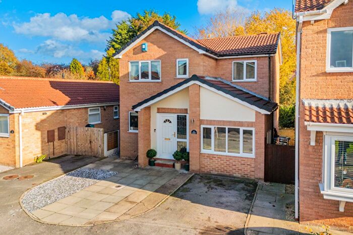 4 Bedroom Detached House For Sale In Westbourne Road, Selby, YO8