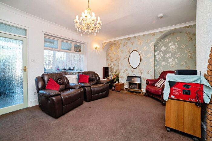 2 Bedroom Terraced House For Sale In Main Road, Pye Bridge, Alfreton, DE55