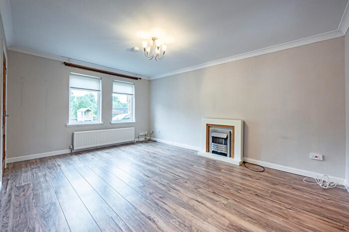 2 Bedroom End Of Terrace House For Sale In Waterside Cottages, Bankhead Road, Kirkintilloch, G66