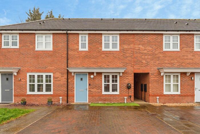 2 Bedroom Terraced House For Sale In Churchill Lane, Cheshire, CH65