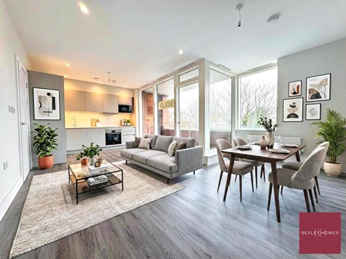 Apartment To Rent In Crayford Road, Crayford, DA1