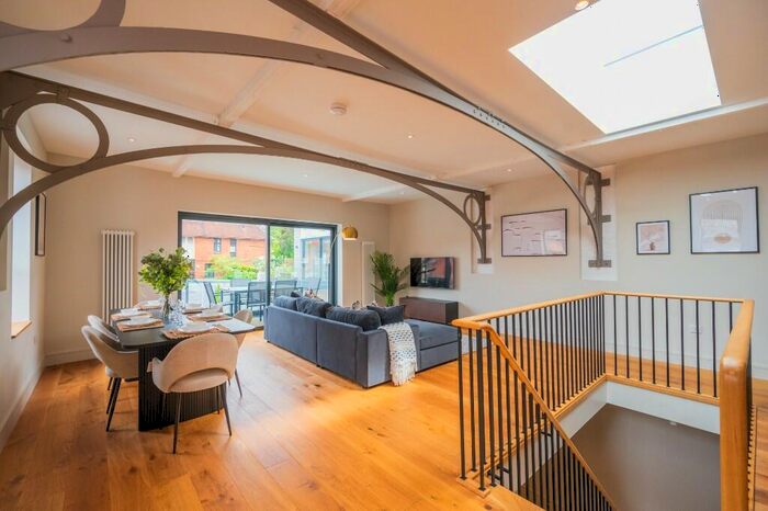 2 Bedroom Semi-Detached House To Rent In Queen Street, Henley-On-Thames, Oxfordshire, RG9