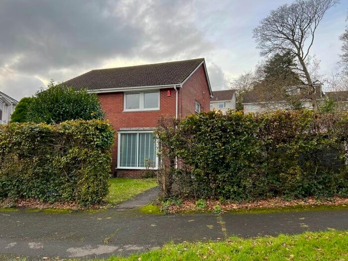 3 Bedroom Semi-Detached House To Rent In Colwill Road, Plymouth, PL6