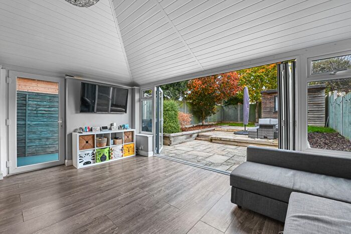 3 Bedroom End Of Terrace House For Sale In Lucas Avenue, Chelmsford, Essex, CM2