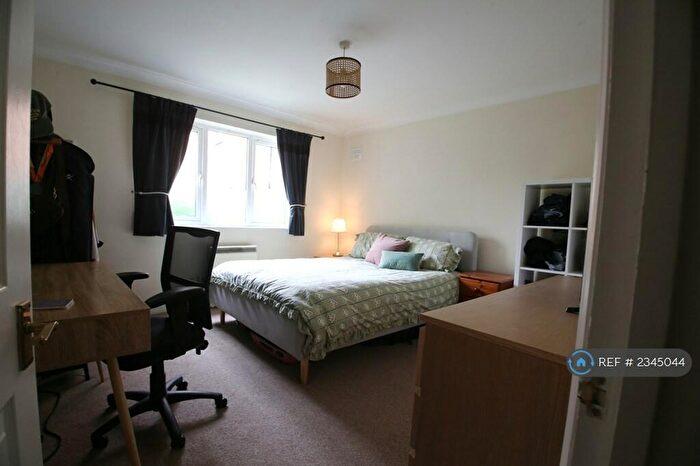 1 Bedroom Flat To Rent In Wilberforce Mews, Maidenhead, SL6