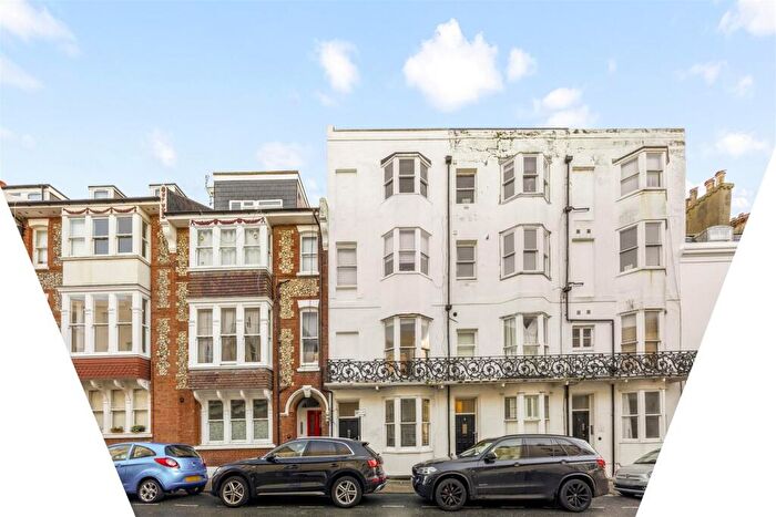 2 Bedroom Apartment To Rent In Burlington Street, Kemptown, Brighton, BN2