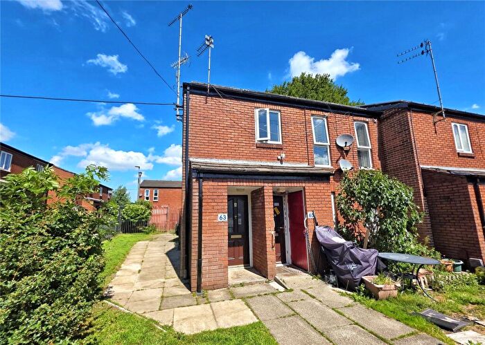 2 Bedroom Apartment For Sale In Greenwood Avenue, Ashton-under-Lyne, Greater Manchester, OL6