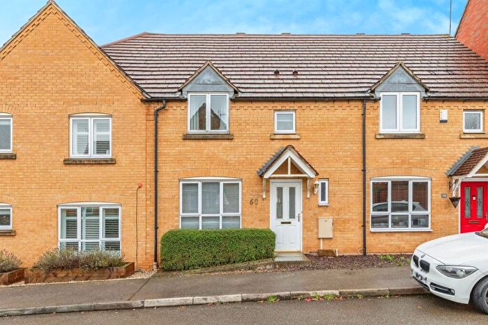 3 Bedroom Terraced House For Sale In Linden Avenue, Higham Ferrers, Rushden, NN10
