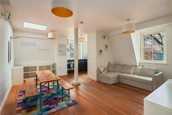 2 Bedroom Flat To Rent In The Pigeons, Romford Road, Stratford, London, E15